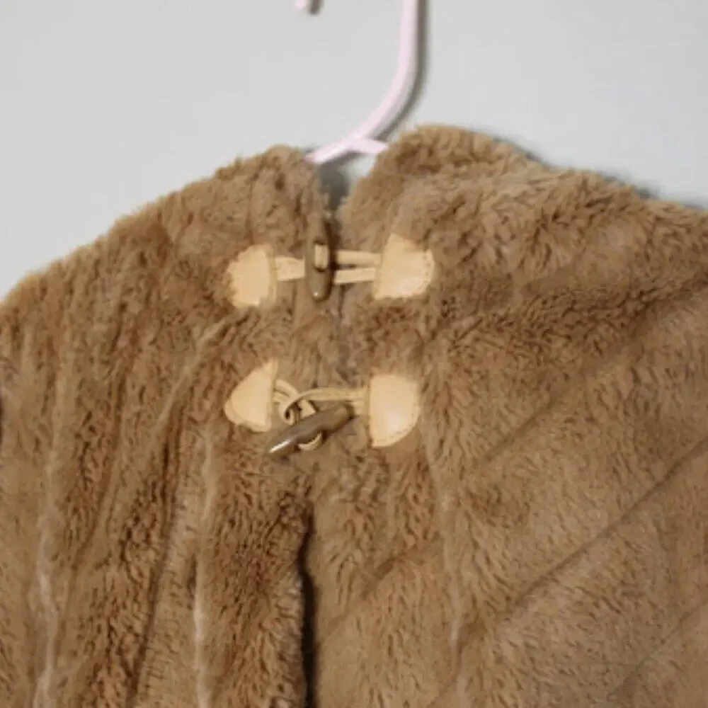 LITTLE LASS | Brown Faux Fur Hooded Side Snap Girls Cape Poncho Toddler 2T